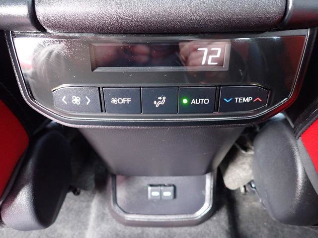 Certified 2023 Toyota Highlander XSE image 19