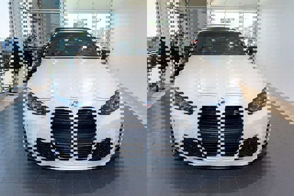 Used 2023 BMW M4 xDrive Competition w/ Executive Package image 2