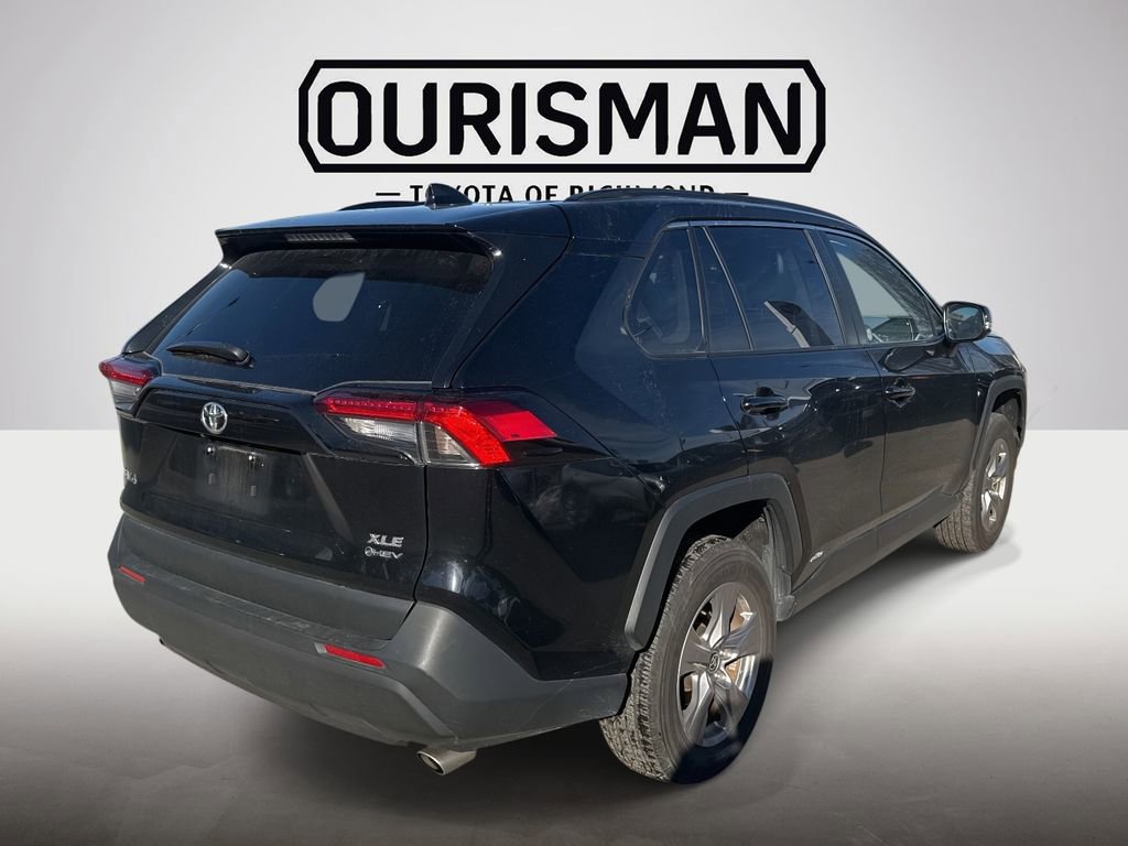 Used 2025 Toyota RAV4 XLE image 7