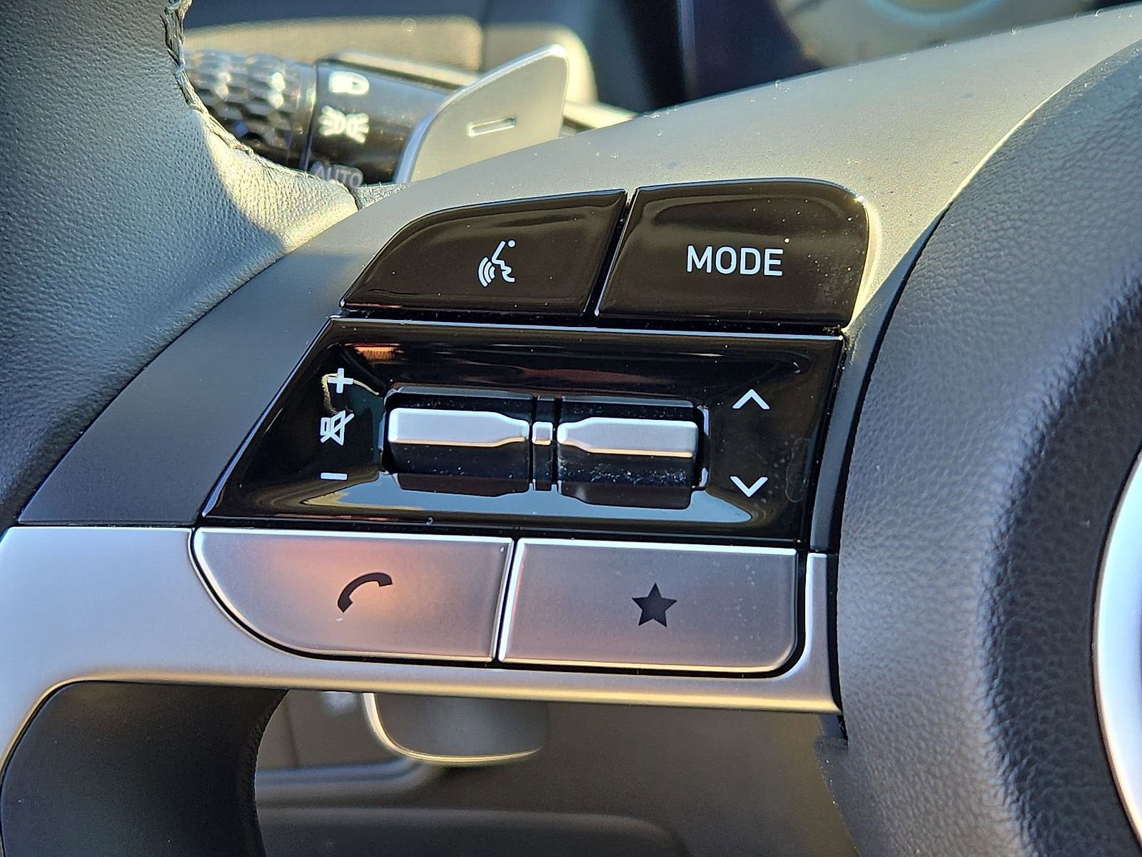 Certified 2023 Hyundai Tucson Limited image 23