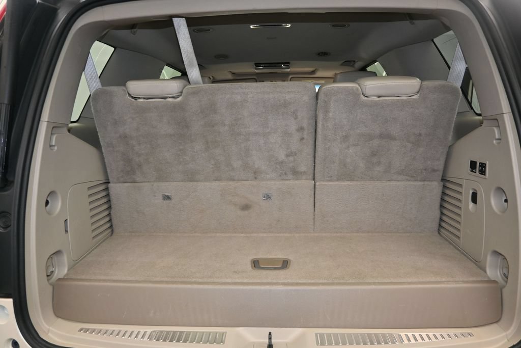 Used 2015 Cadillac Escalade Premium RWD image 19