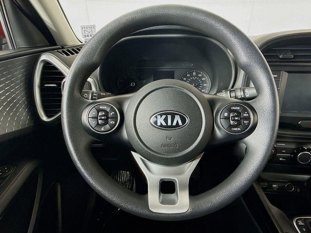 Used 2020 Kia Soul LX image 13