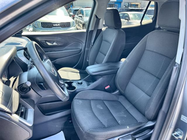 Used 2024 GMC Terrain SLE AWD/4WD image 15