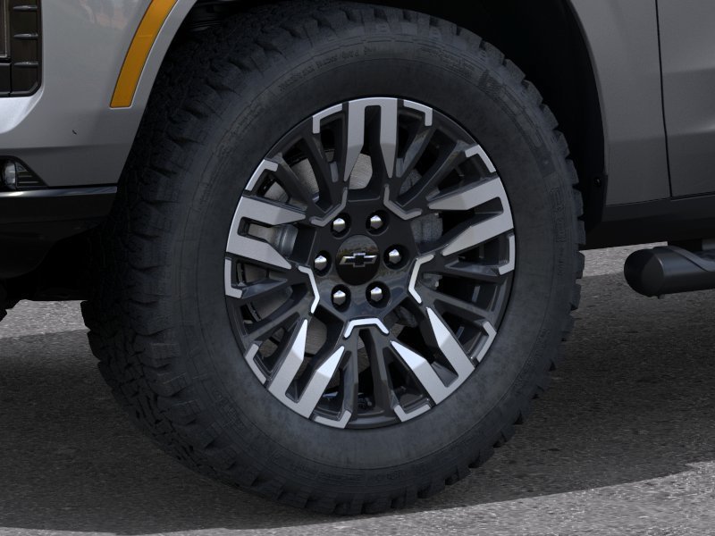 New 2026 Chevrolet Tahoe Z71 w/ Sun And Tow Package AWD/4WD image 9