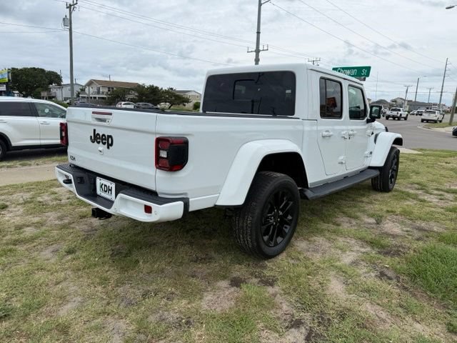 Used 2021 Jeep Gladiator Overland AWD/4WD image 7