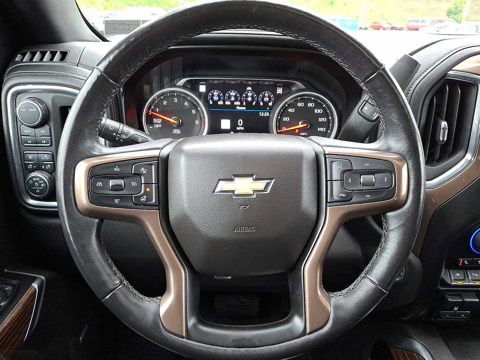 Used 2020 Chevrolet Silverado 1500 High Country w/ Technology Package AWD/4WD image 20
