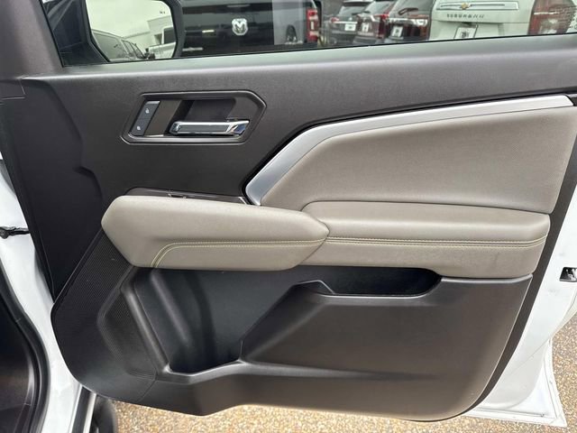 Used 2024 Chevrolet Colorado ZR2 w/ ZR2 Convenience Package III AWD/4WD image 18