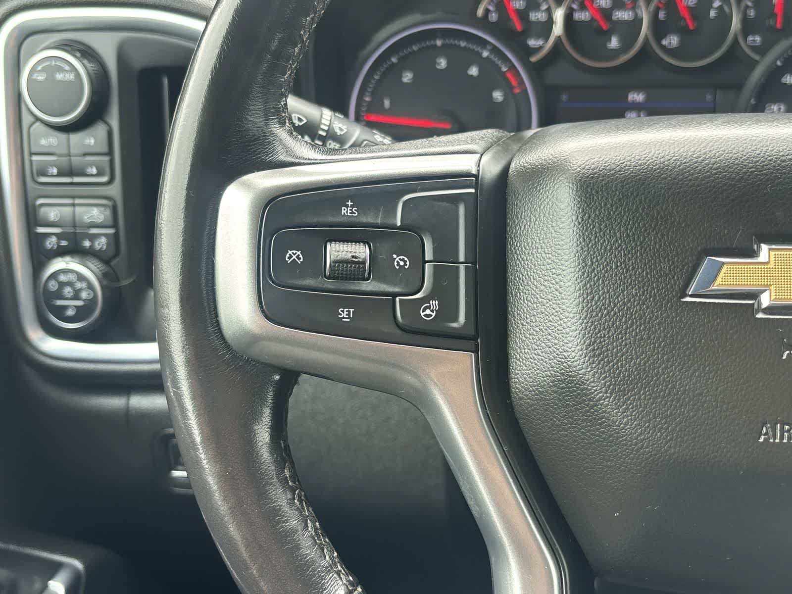 Used 2022 Chevrolet Silverado 3500 LTZ AWD/4WD image 14