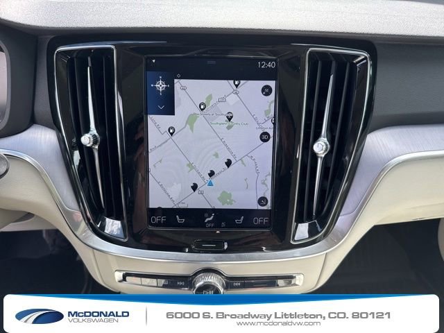 Used 2020 Volvo V60 T5 Cross Country AWD/4WD image 8