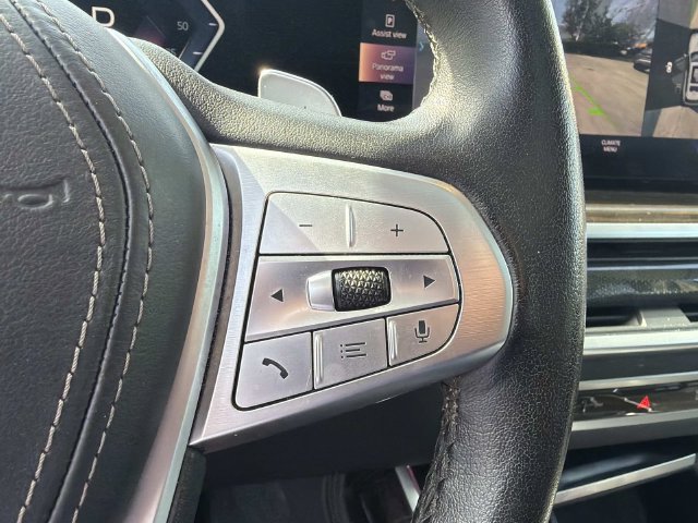 Used 2023 BMW X7 xDrive40i w/ Premium Package AWD/4WD image 23