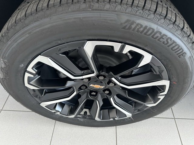 New 2026 Chevrolet Suburban Premier w/ Sun And Tow Package image 19