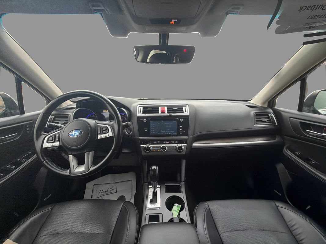 Used 2017 Subaru Outback 2.5i Limited AWD/4WD image 9