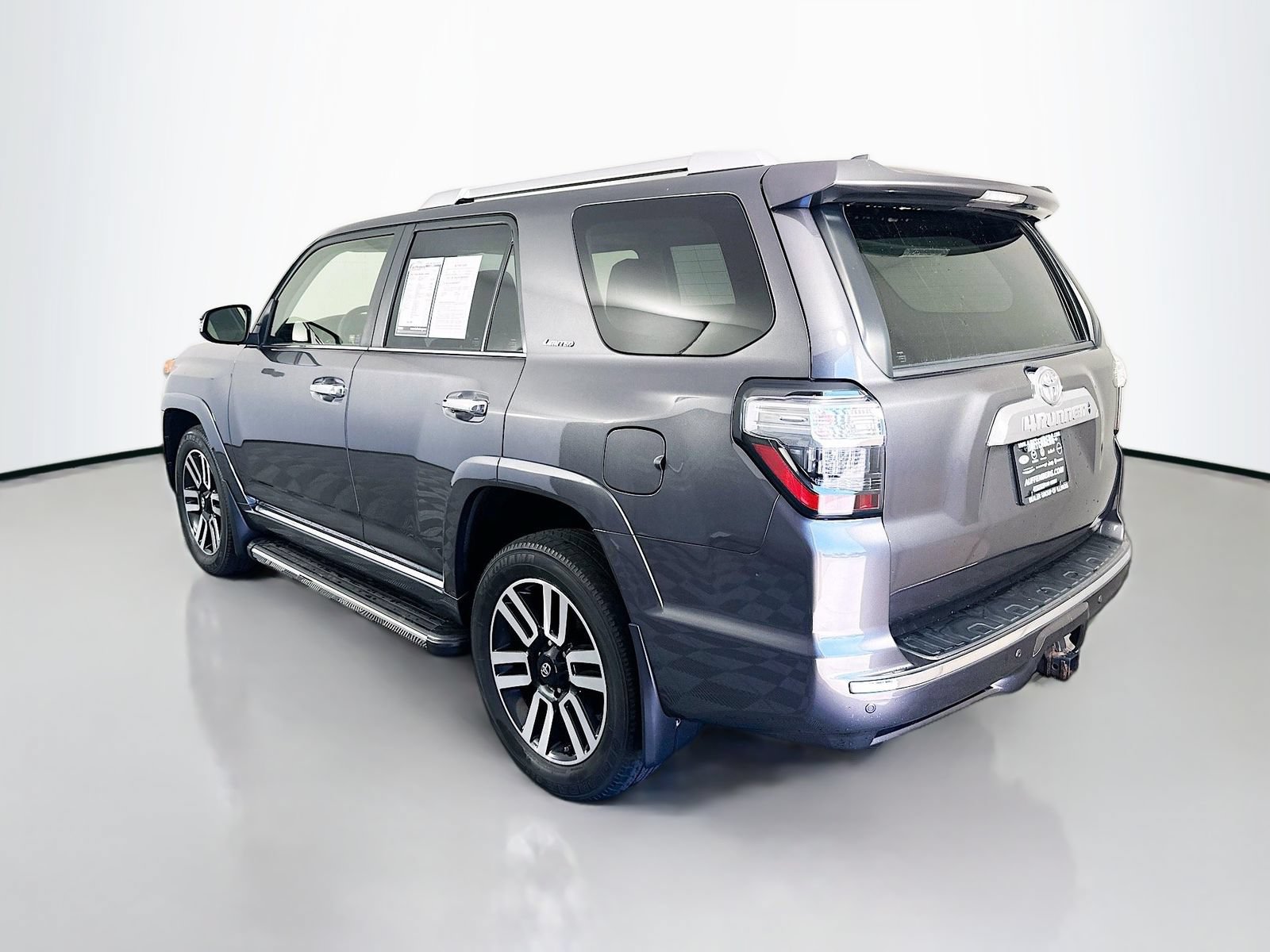 Used 2021 Toyota 4Runner Limited AWD/4WD image 5