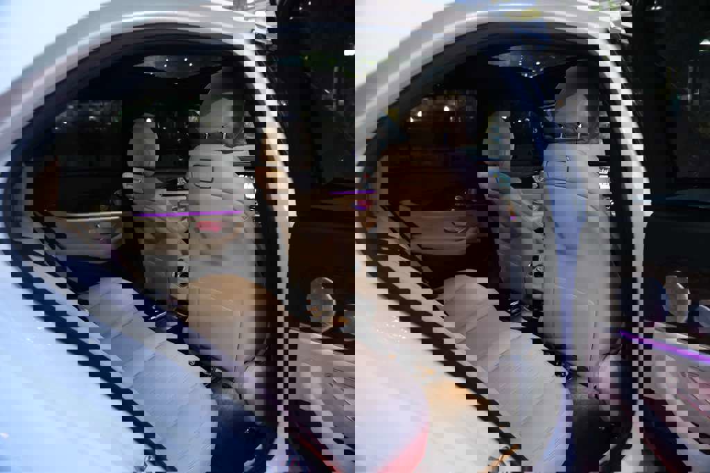 Used 2019 Mercedes-Benz E 300 4MATIC w/ Premium 1 Package image 24