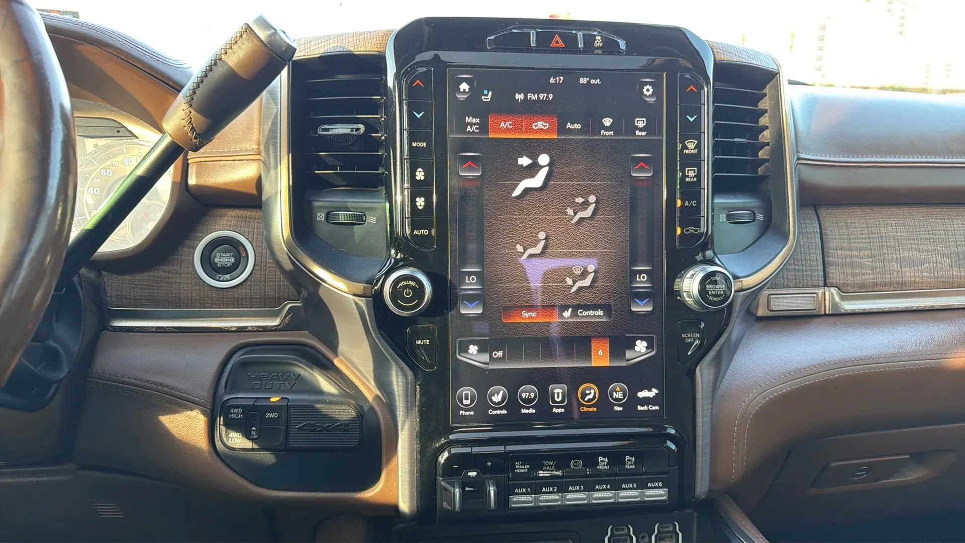 Used 2019 RAM 3500 Limited w/ Max Tow Package AWD/4WD image 97