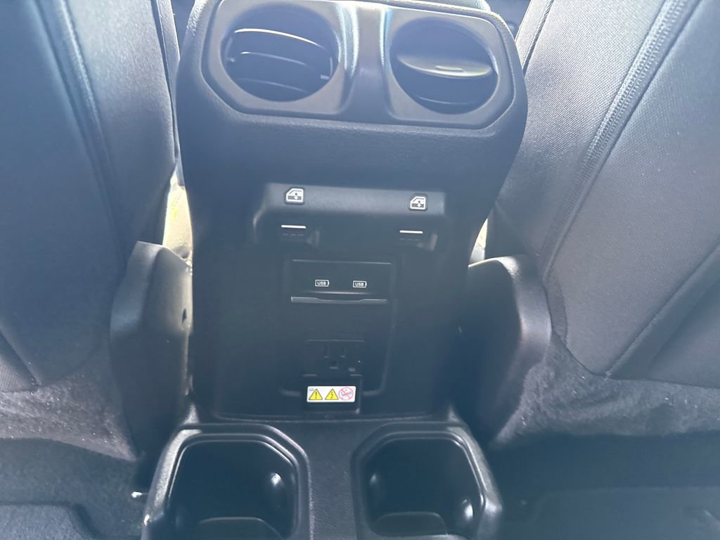 Used 2023 Jeep Gladiator Overland image 28