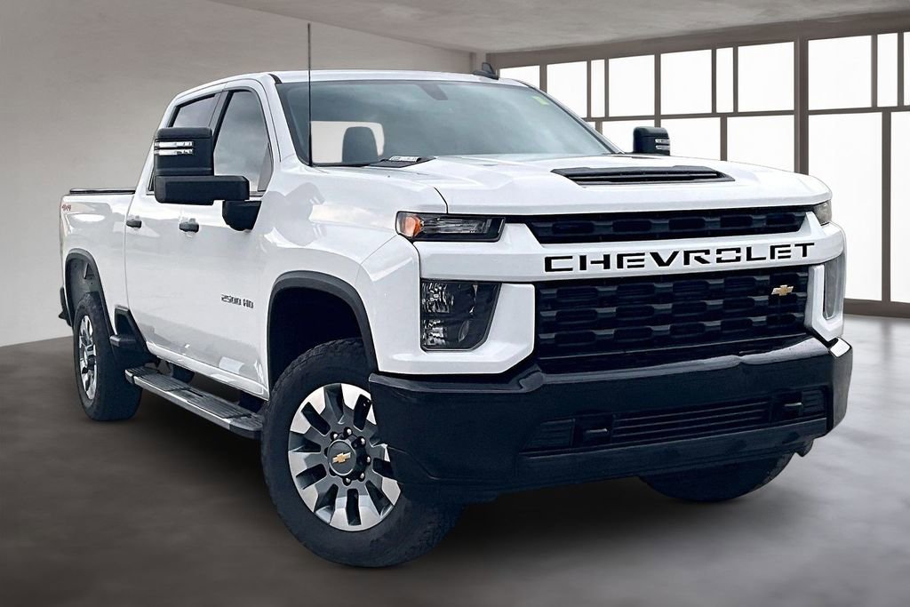 Used 2023 Chevrolet Silverado 2500 Custom w/ Custom Value Package AWD/4WD image 3