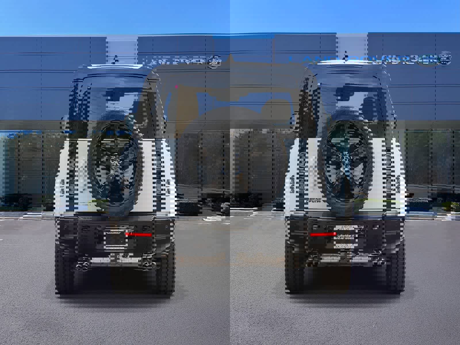 New 2025 Land Rover Defender 130 V8 image 7