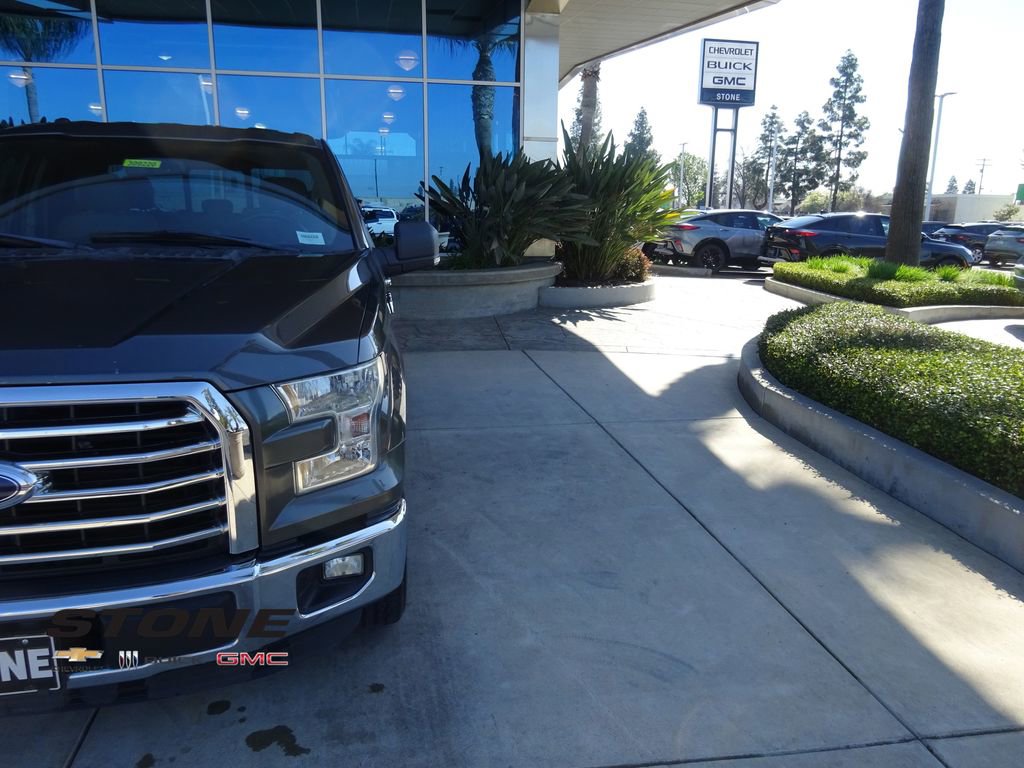 Used 2015 Ford F150 XLT w/ Equipment Group 302A Luxury image 32