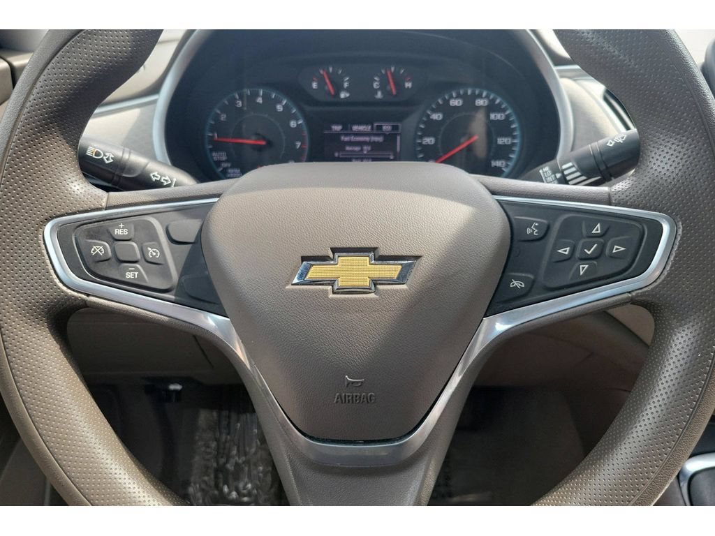 Used 2022 Chevrolet Malibu LT FWD image 16