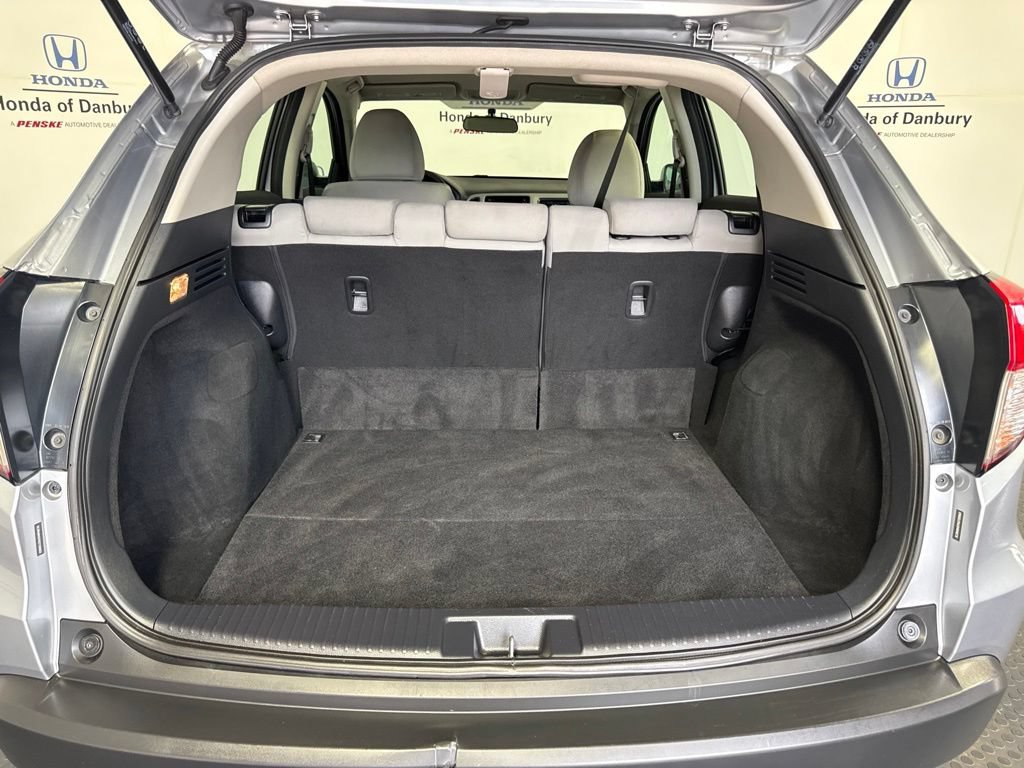 Used 2019 Honda HR-V LX image 10