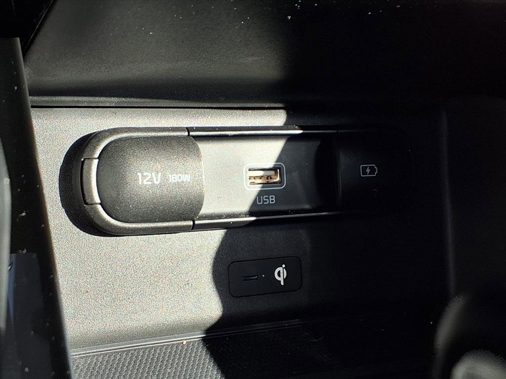 Used 2022 Kia Telluride S image 18