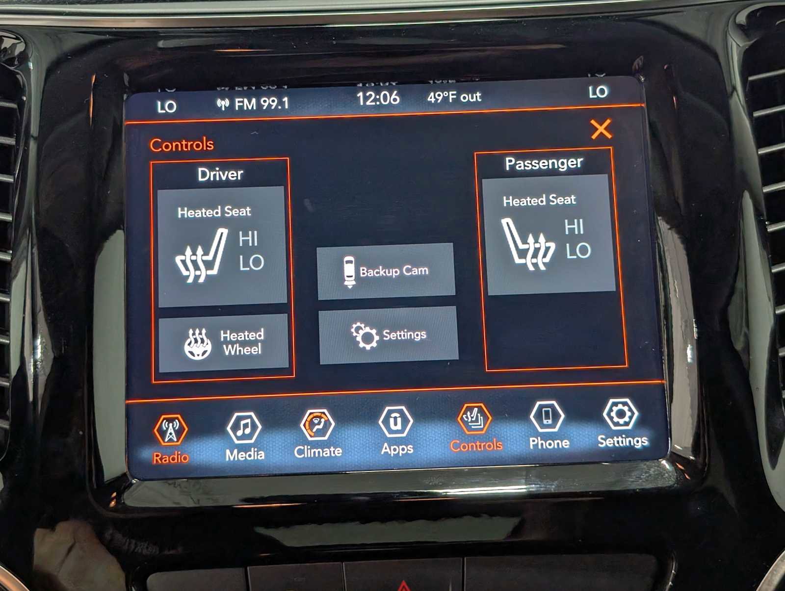 Used 2020 Jeep Cherokee Limited image 26