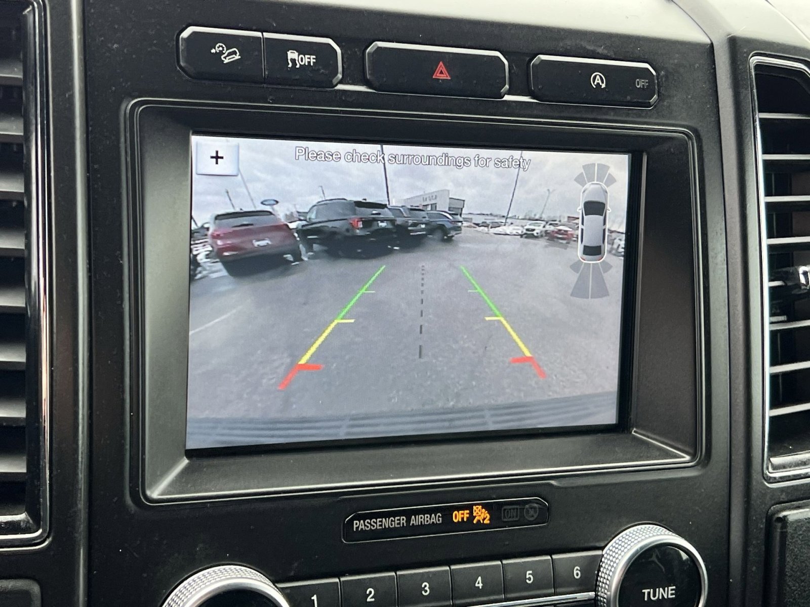 Used 2018 Ford Expedition Max Limited image 19