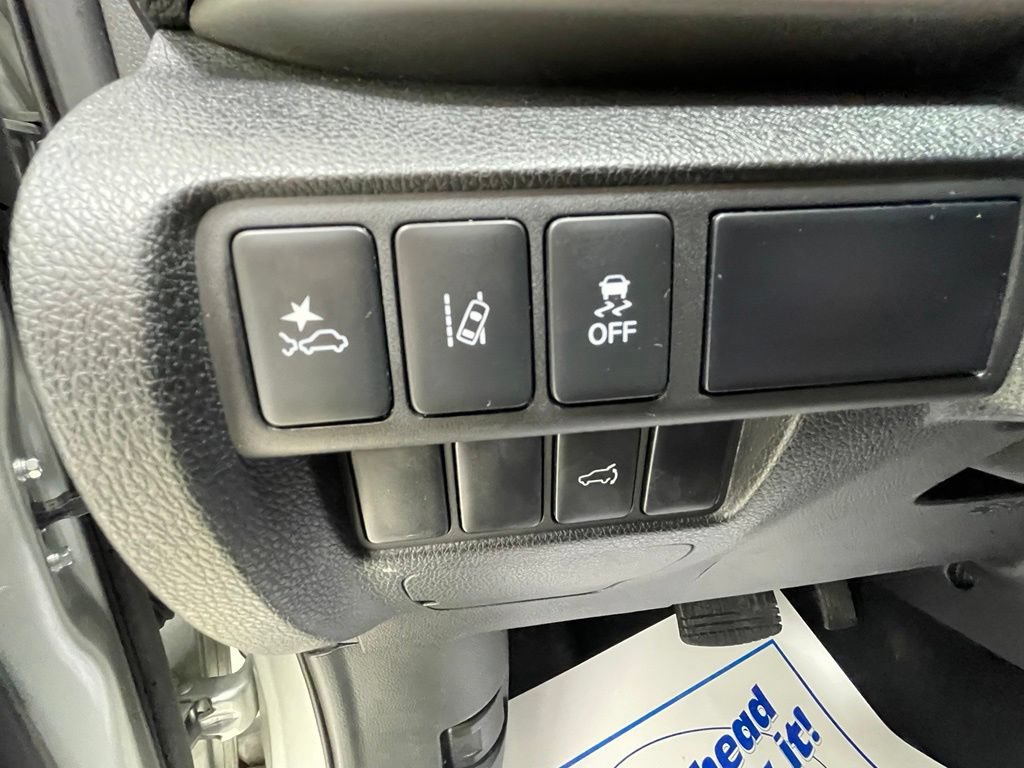 Used 2025 Mitsubishi Eclipse Cross SE AWD/4WD image 14