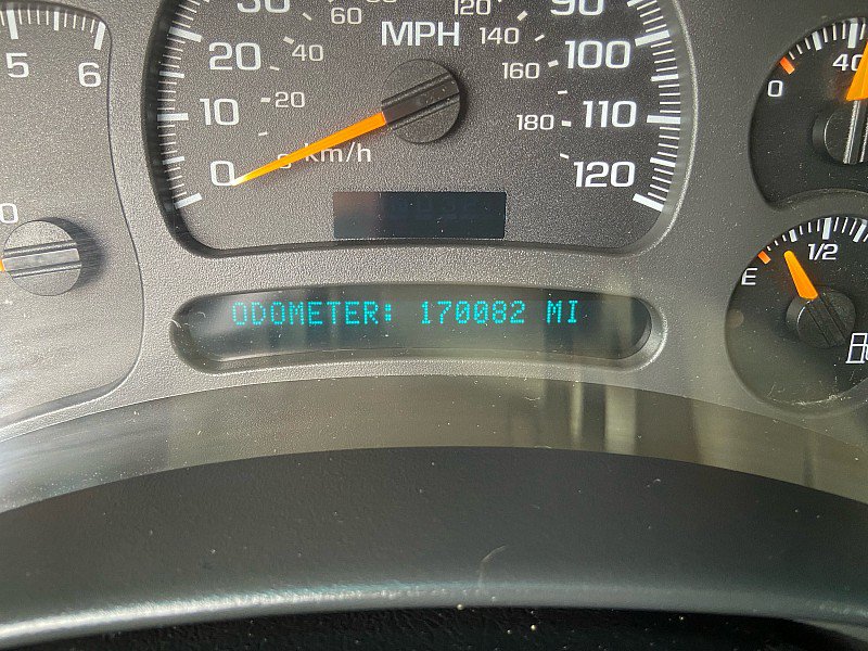 Used 2003 Chevrolet Avalanche 4x4 w/ Suspension Package, Off-Road image 14