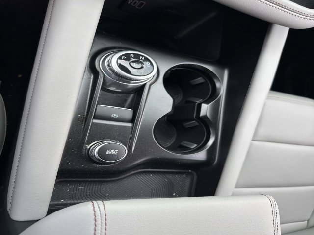 New 2026 Ford Explorer Active w/ Active Comfort Package RWD image 22