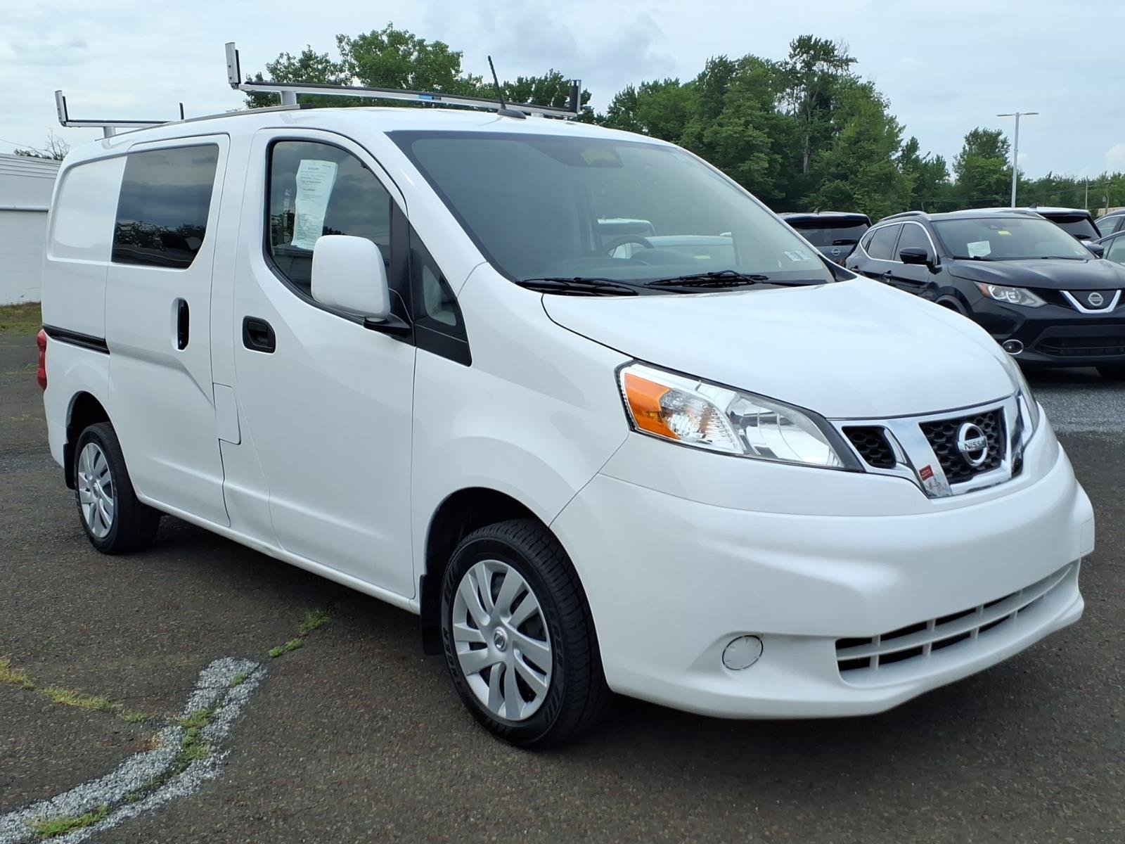 Used 2018 Nissan NV200 SV w/ Navigation Package FWD video 1