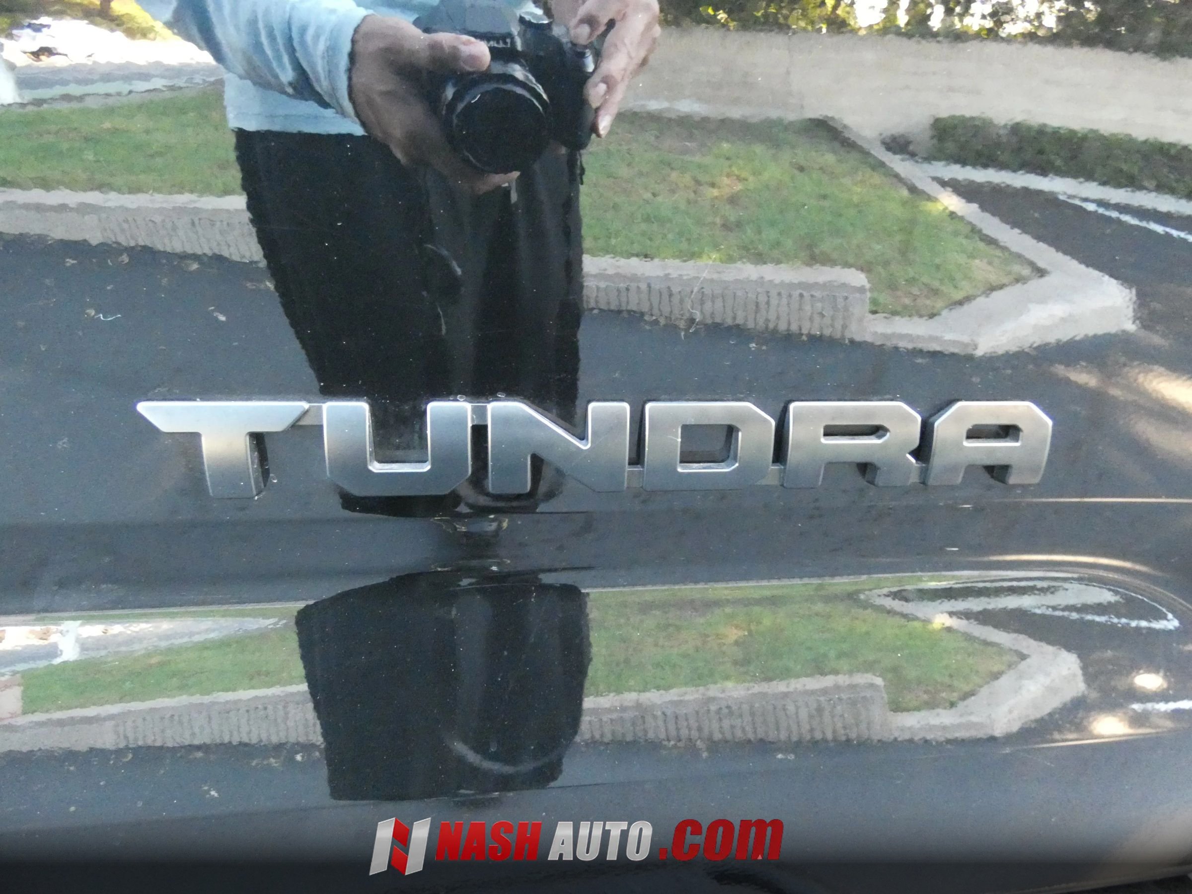 Used 2026 Toyota Tundra Limited AWD/4WD image 78