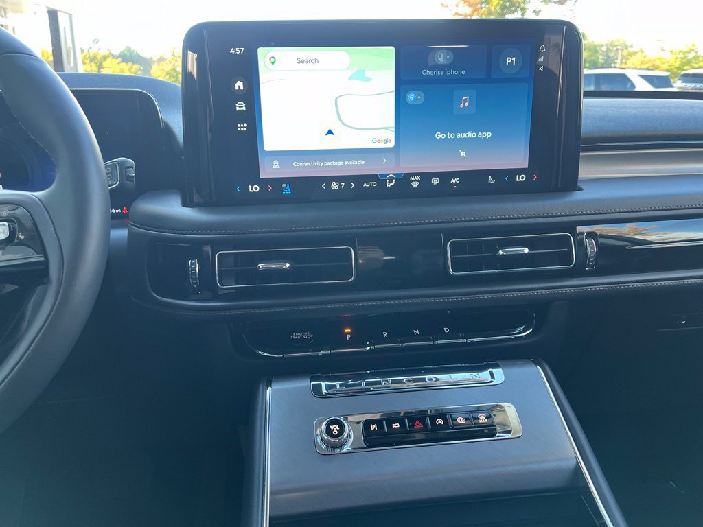 Used 2026 Lincoln Aviator AWD image 31