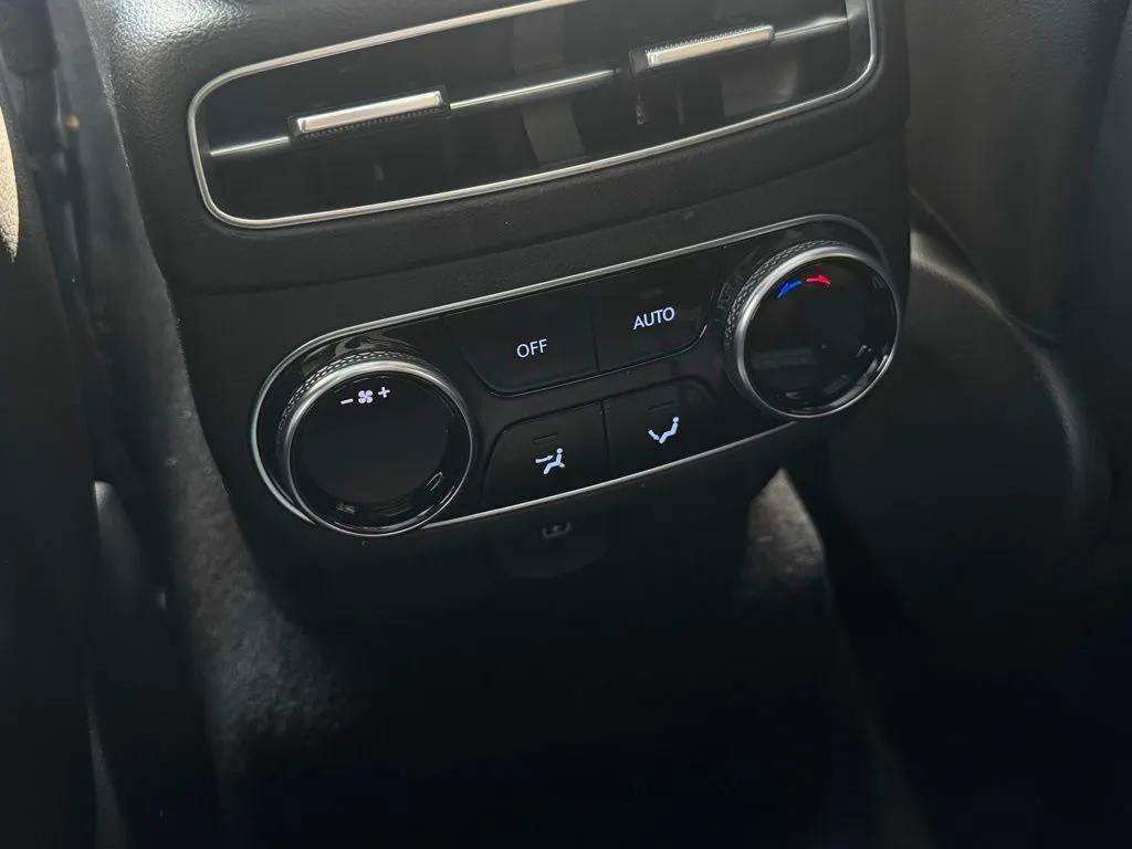 Used 2024 Genesis Electrified GV70 Advanced image 27