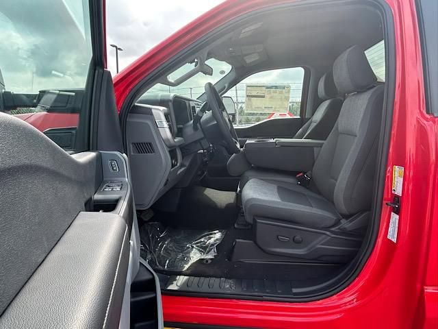 New 2025 Ford F350 XLT image 23