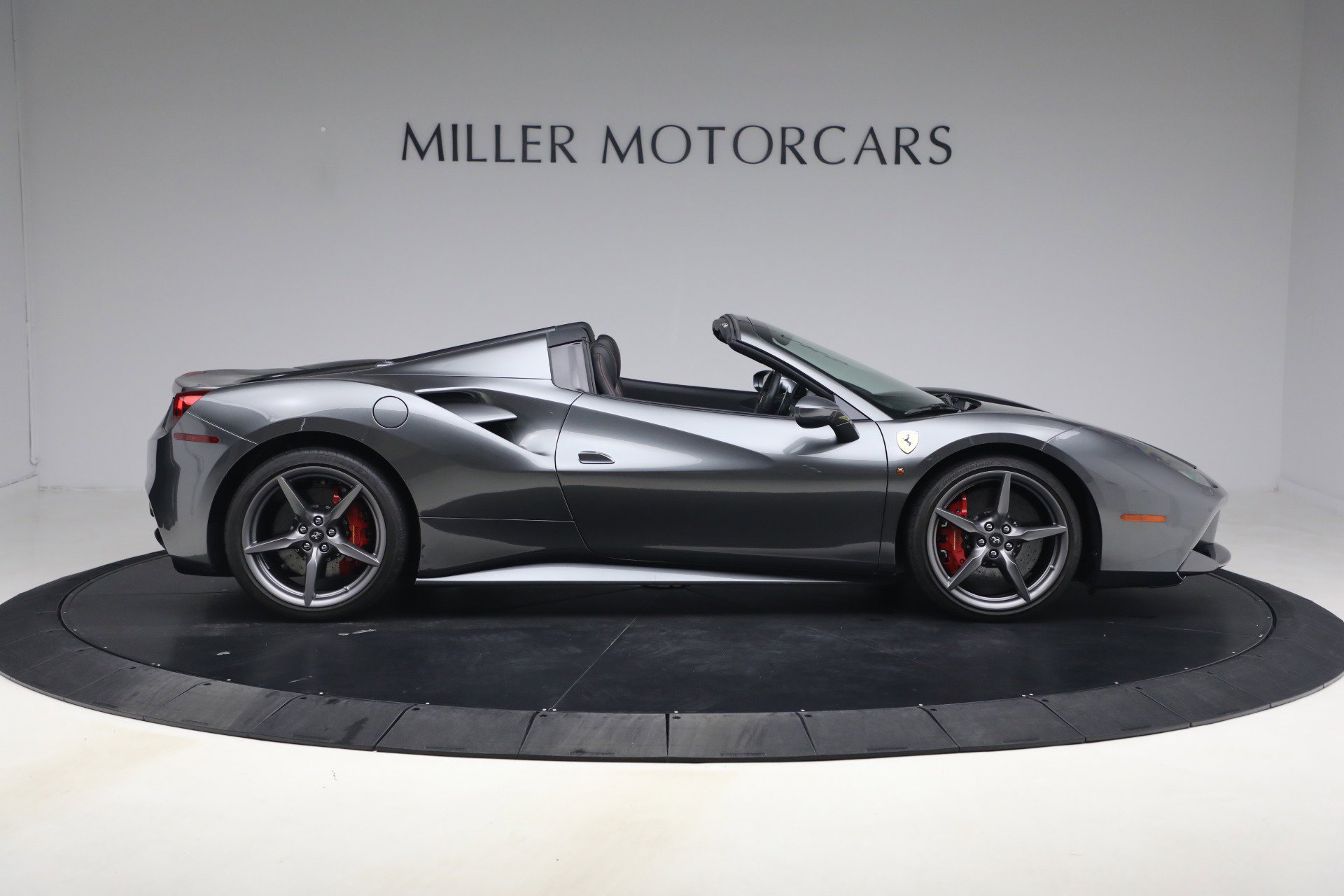 Certified 2018 Ferrari 488 Spider image 11