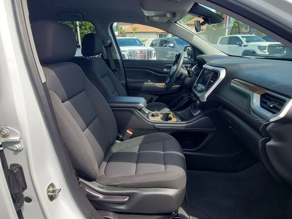 Used 2023 GMC Acadia SLE w/ Elevation Edition image 26