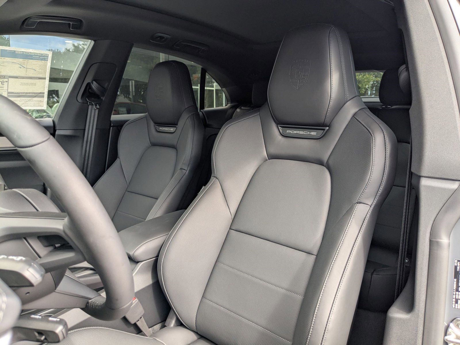 New 2025 Porsche Macan 4S Electric image 5