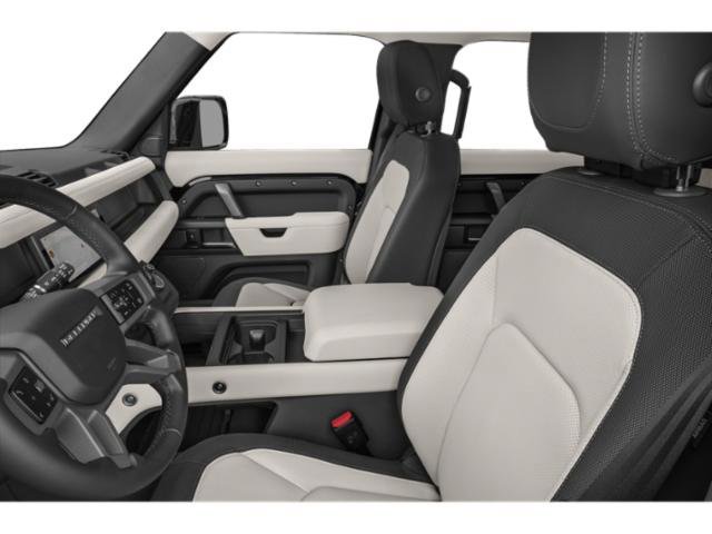 Used 2025 Land Rover Defender 110 X-Dynamic SE AWD/4WD image 9