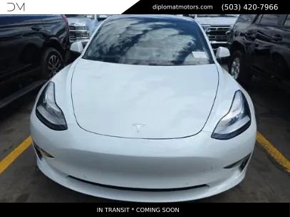Used 2020 Tesla Model 3 Standard Range RWD image 2