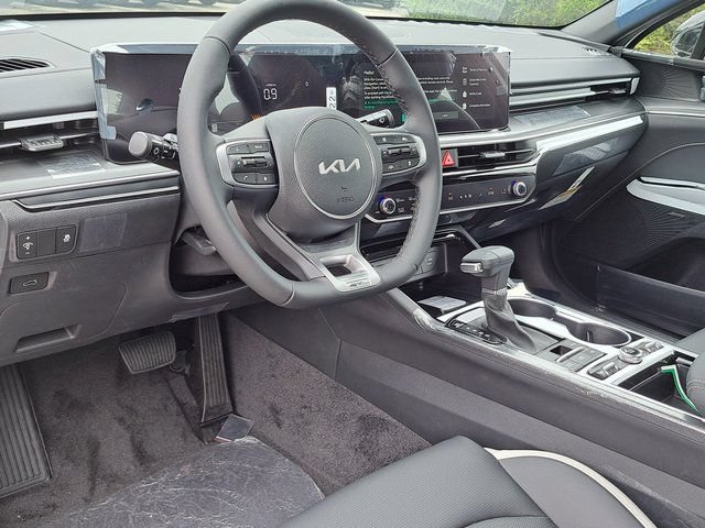 New 2026 Kia K5 GT-Line w/ GT-Line Premium Package FWD image 7