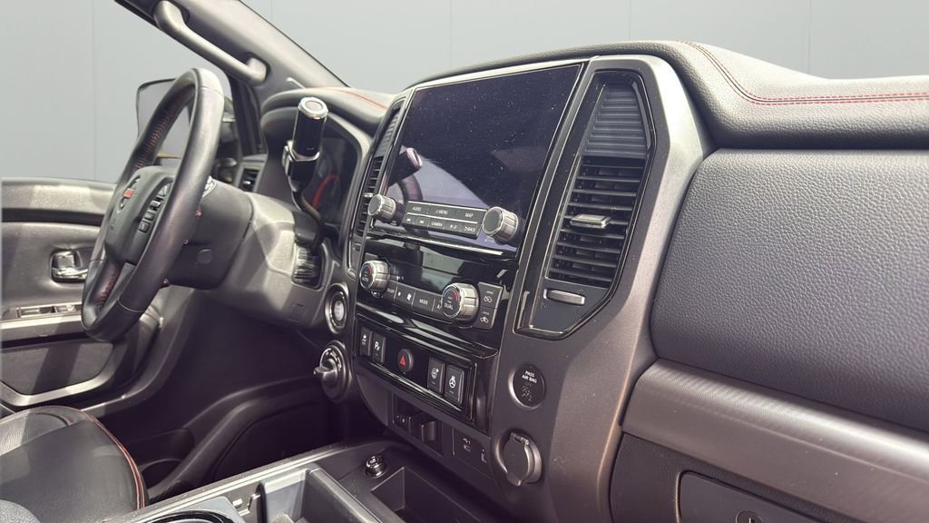 Used 2021 Nissan Titan PRO-4X w/ Pro-4x Convenience Package AWD/4WD image 36