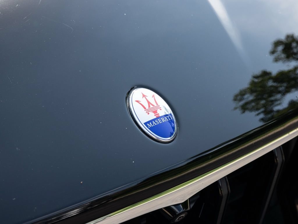 Used 2021 Maserati Levante GranSport AWD/4WD image 15