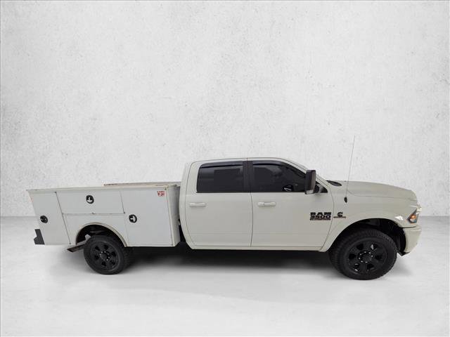 Used 2016 RAM 3500 Laramie w/ Sport Appearance Group AWD/4WD image 4