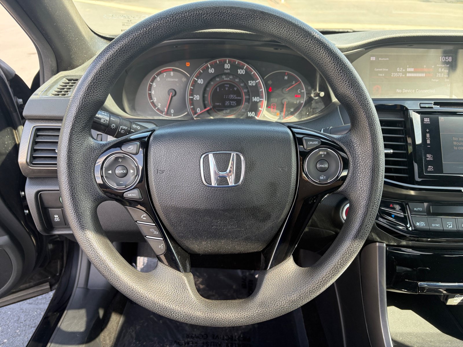 Used 2017 Honda Accord EX image 12