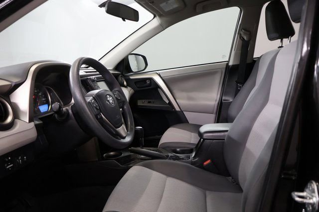 Used 2013 Toyota RAV4 LE image 11