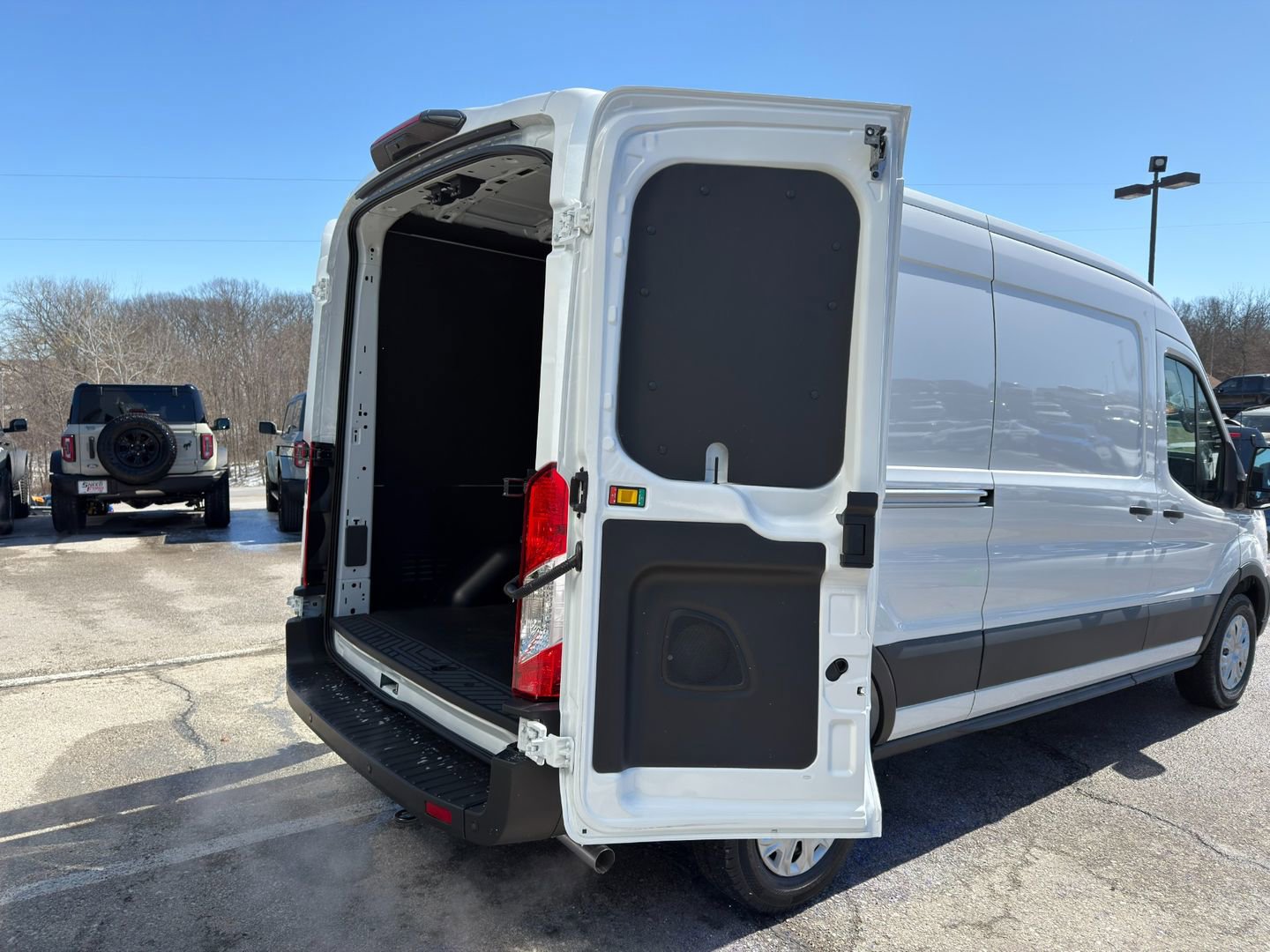 New 2026 Ford Transit 250 148 Medium Roof RWD image 12