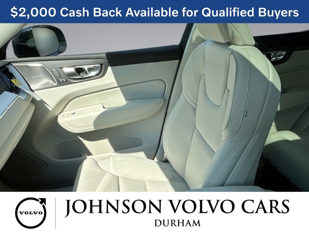 New 2026 Volvo XC60 T8 Ultra w/ Climate Package AWD/4WD image 28