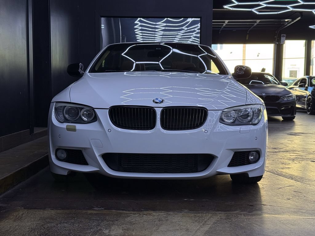 Used 2011 BMW 335is Convertible RWD image 2